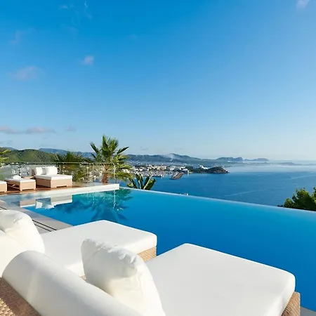 Villa Lavish With Infinity Pool And Views Santa Eularia des Riu